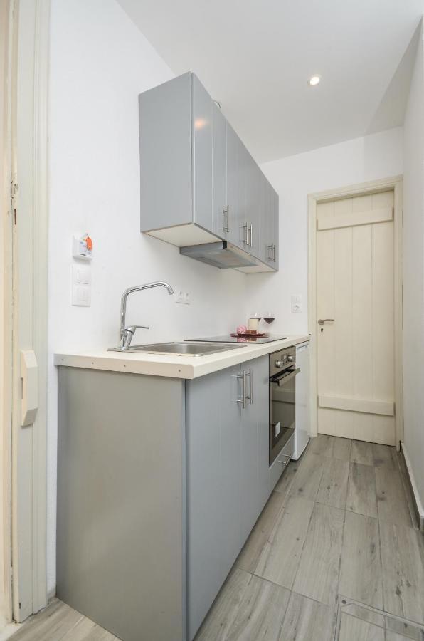 Depis Apartments & Suites Αγία Άννα Εξωτερικό φωτογραφία